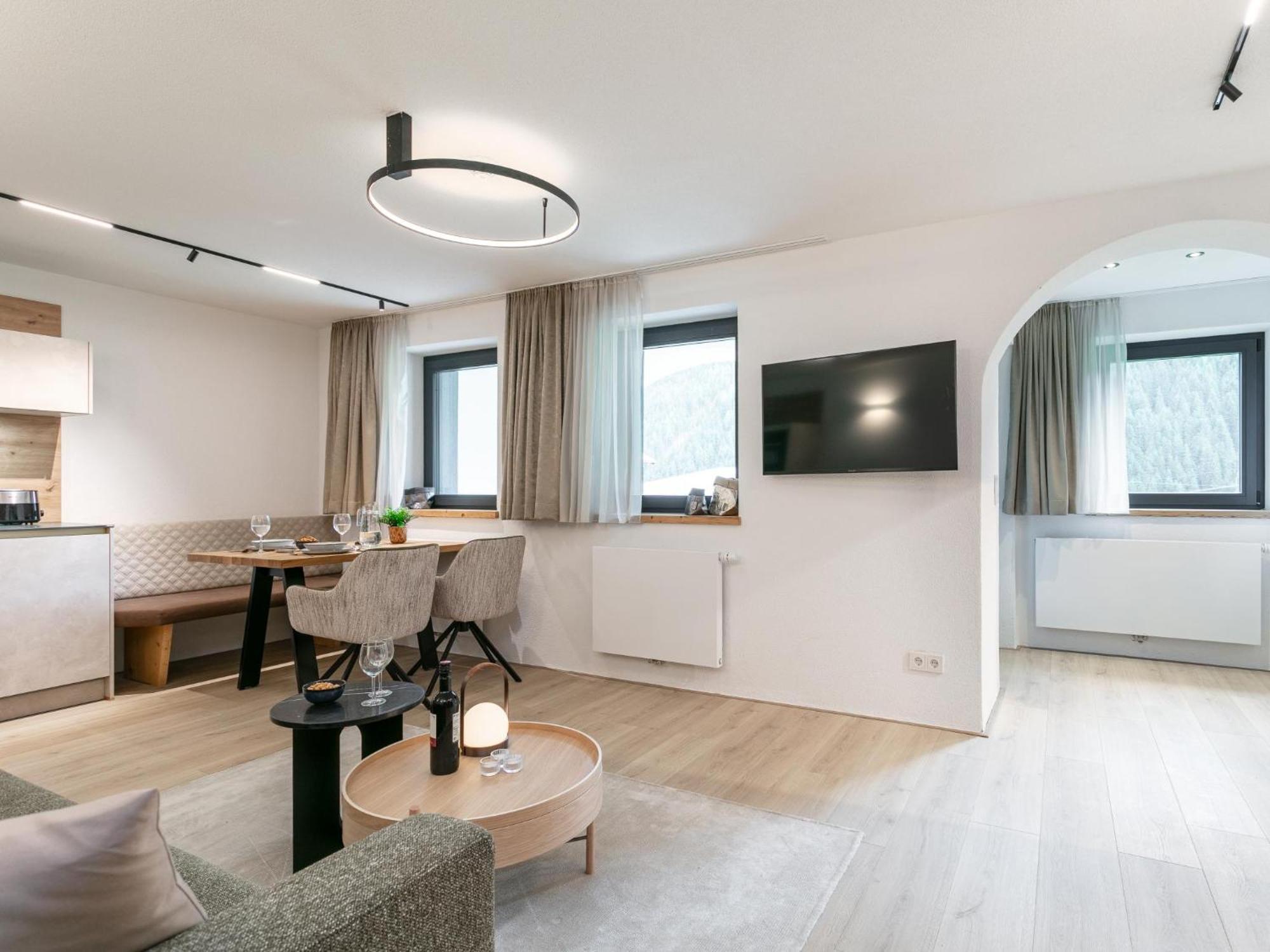 Alpenlodge Pettneu Lodge 3 Петтной-ам-Арльберг Екстер'єр фото